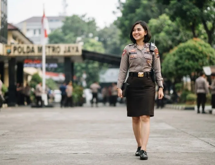 rambut polwan