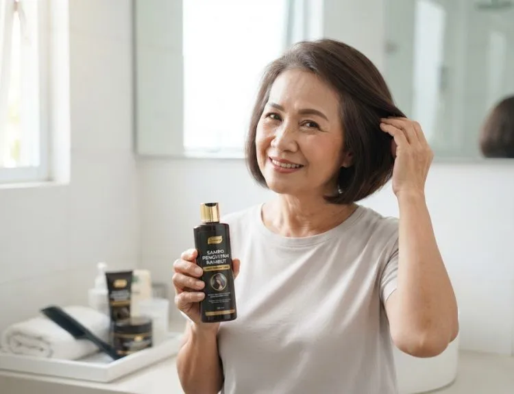 sampo penghitam rambut